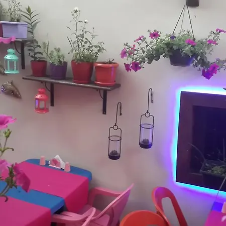 Antikhan Guest house Ayvalik