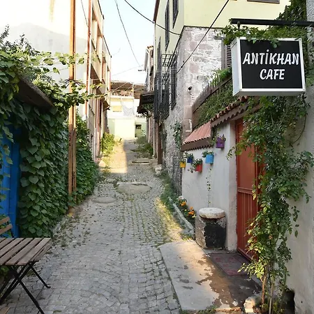 Antikhan * Ayvalı