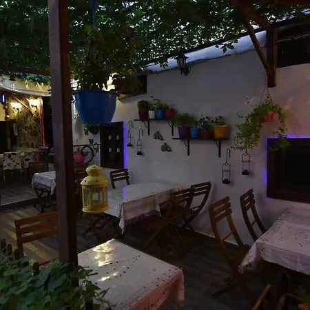 Antikhan Gasthof Ayvalı