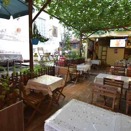 Antikhan * Ayvalı