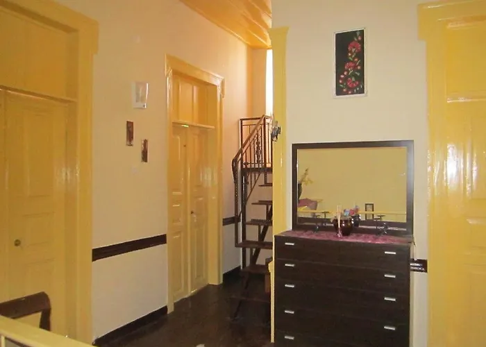 Antikhan Гостевой дом Айвалык